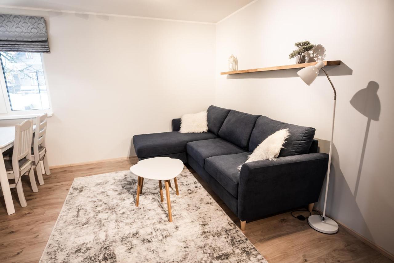 Cabin Guesthouse With Free Parking Pärnu Eksteriør bilde