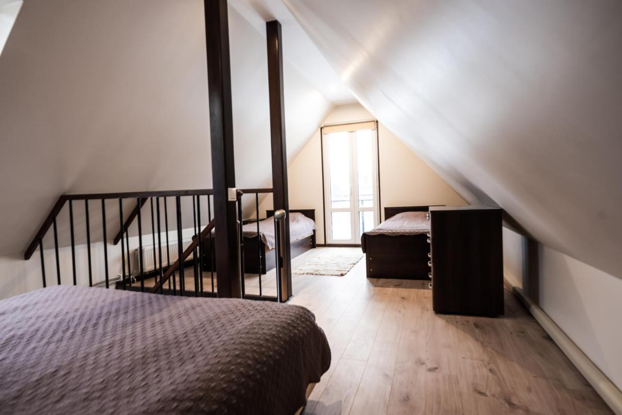 Cabin Guesthouse With Free Parking Pärnu Eksteriør bilde