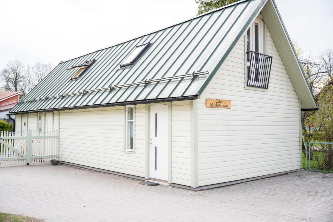Cabin Guesthouse With Free Parking Pärnu Eksteriør bilde